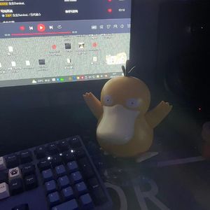 人人摸人人舔人人插
